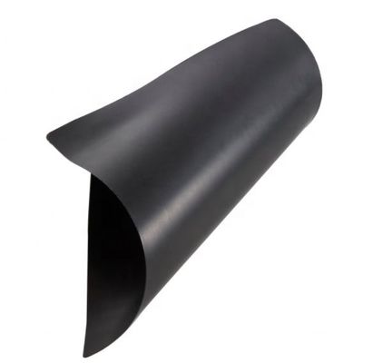2.0mm HDPE 덤 라인어 양쪽 건설용 부드러운 / 텍스처 표면