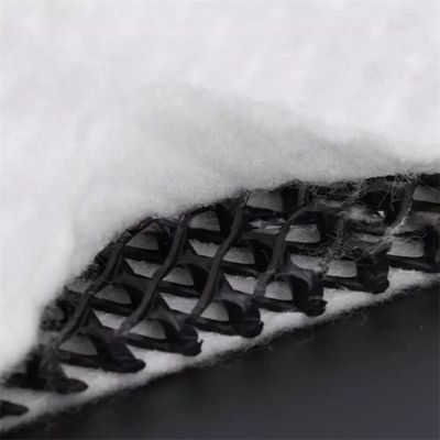2m-4m 너비 Hdpe 전체 프로젝트 솔루션을위한 3D 삼면성 복합 배수망