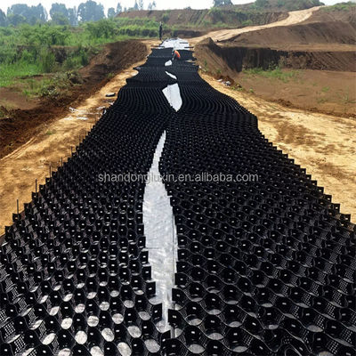 기울기 안정화 용 HDPE 플라스틱 지오 셀 지상 격자 용접 거리 330mm-1000mm