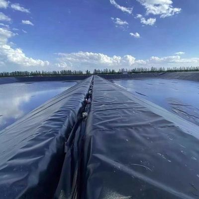 1.0mm HDPE 지오 멘브란 물고기 연못 너비 1-6m 화학 저항성 검은 지오 멘브란