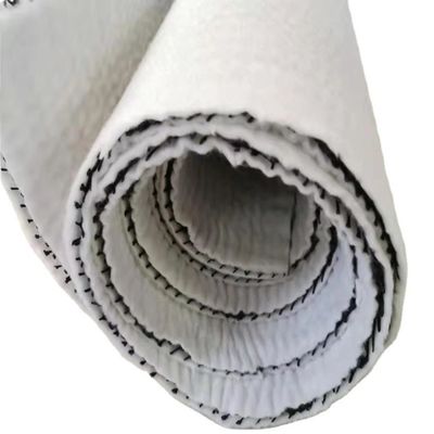 중간에 지오텍스틸이있는 복합 배수 지오네트 두께 8mm 흑백 너비 4m