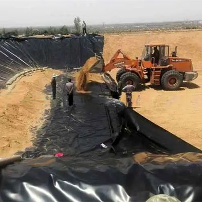 부식 저항성 이중 매끄러운 표면 0.5mm HDPE 지오 엠브라인