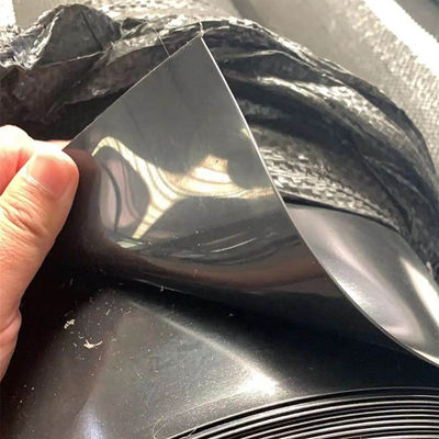 ASTM GRI-GM13 표준 검정 흰색 파란색 녹색 HDPE 생선 호수 라인어 방수