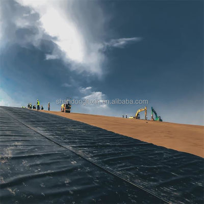 1mm 두께의 지오 엠브란 (Geomembrane) 은 물고기 연못의 산과 알칼리 부식 저항을 위해
