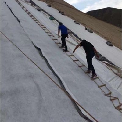 HDPE 재료 복합 배수망 기초 배수망 너비 1m-6m 직접