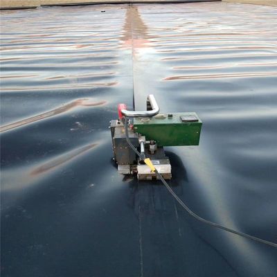 그래픽 디자인 능력 인더스트리얼 스타일 HDPE 지오 엠브레인 라인어 1.0mm
