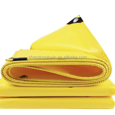 평형 스타일 사용자 정의 크기 650gsm 900gsm 8m 10m에 웅덩이 PVC 덮인 가루 트럭 및 트레일러